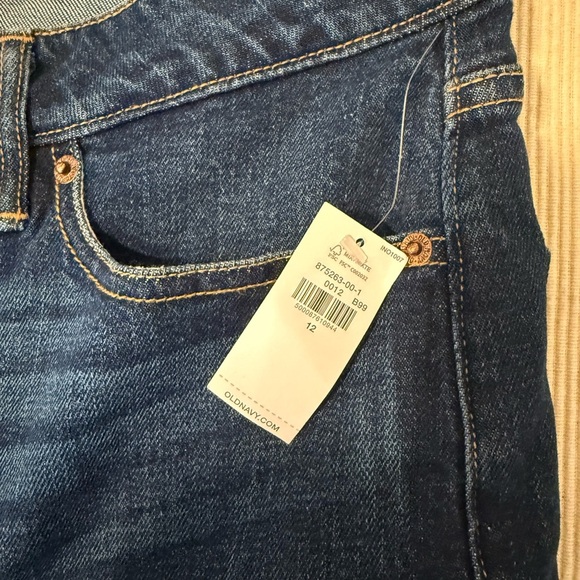 Old Navy Women's Blue Jean Shorts 12 - Picture 8 of 9